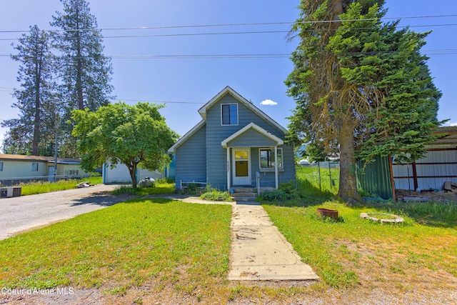 464 E Lincoln, Priest River, ID 83856 - bungalow-style house with dirt driveway
