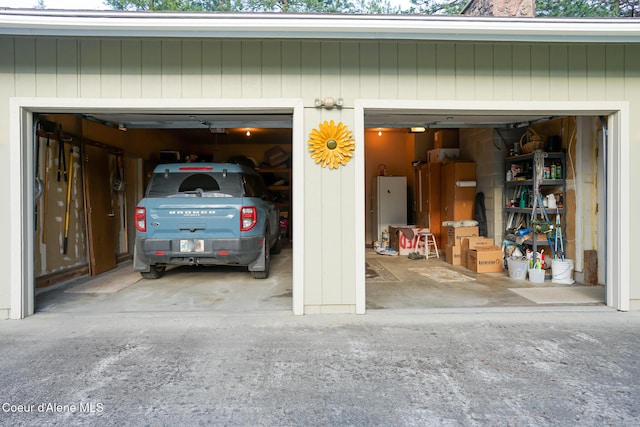 7672 W Carnie Rd, Coeur Dalene, ID 83814 - view of garage