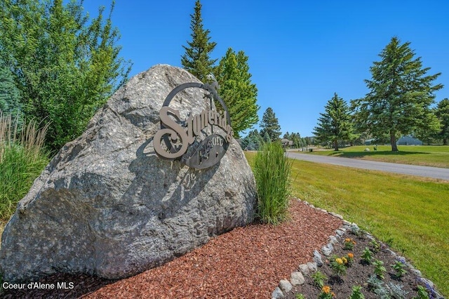 112 Holiday Loop Unit 838, Blanchard, ID 83804 - community / neighborhood sign with a yard