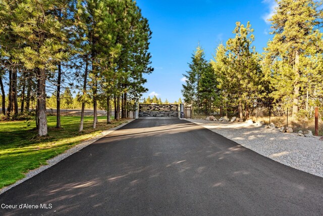 300 E Seasons Rd, Athol, ID 83801