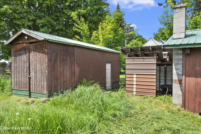 206 E 2nd Ave, Clark Fork, ID 83811 - view of shed
