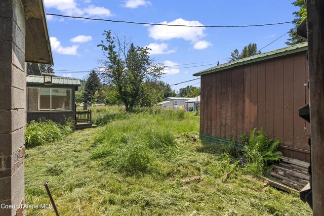 206 E 2nd Ave, Clark Fork, ID 83811 - view of yard