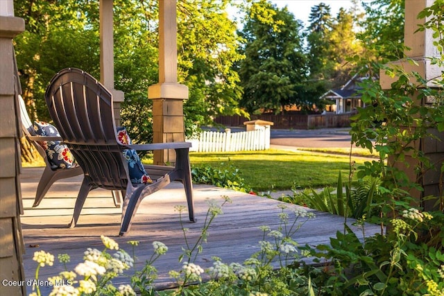 928 N 7th St, Coeur Dalene, ID 83814 - view of wooden deck