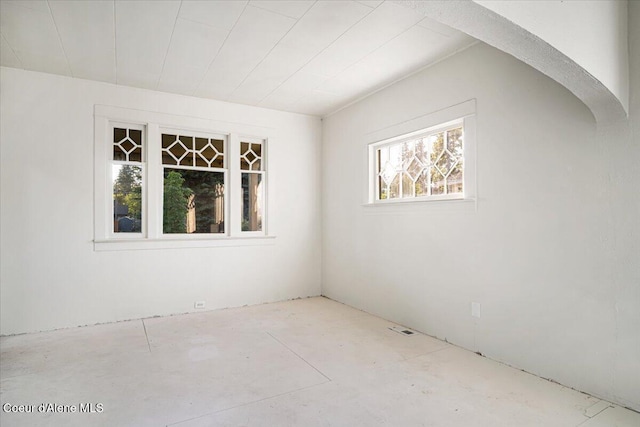 928 N 7th St, Coeur Dalene, ID 83814 - view of empty room
