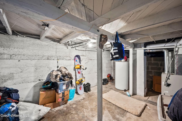 1901 E Pennsylvania Ave, Coeur Dalene, ID 83814 - unfinished basement featuring water heater and heating unit