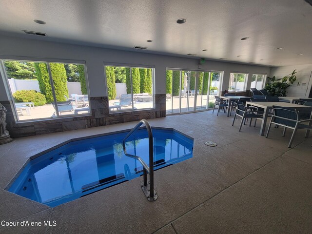 8706 W Sawtooth St, Rathdrum, ID 83858 - view of pool