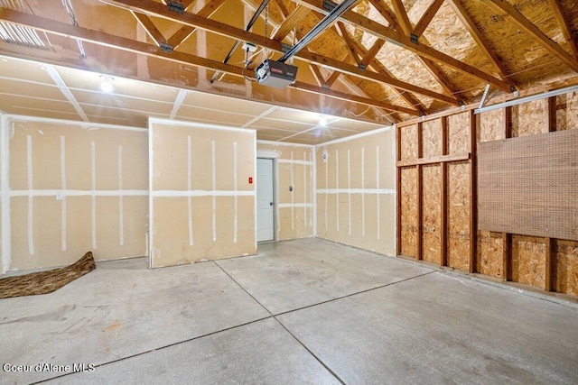 2533 W Grenoble Ln, Coeur Dalene, ID 83815 - garage with a garage door opener