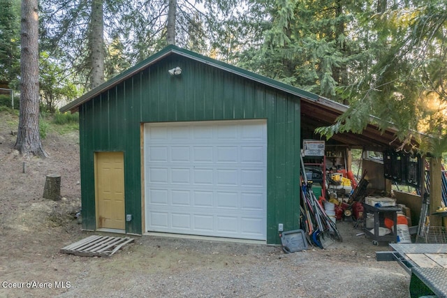 6531 Tannenbaum Cir, Bonners Ferry, ID 83805 - view of detached garage