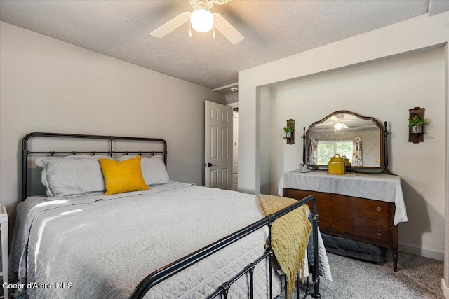 1318 N 10th St, Coeur Dalene, ID 83814 - bedroom with carpet flooring, a textured ceiling, and ceiling fan