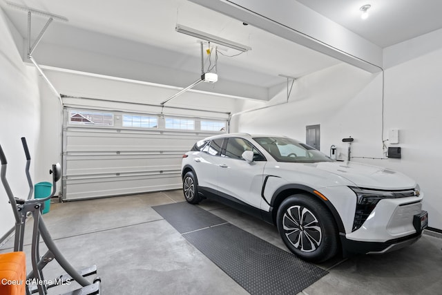 6522 N Idlewood Dr, Coeur Dalene, ID 83815 - view of garage