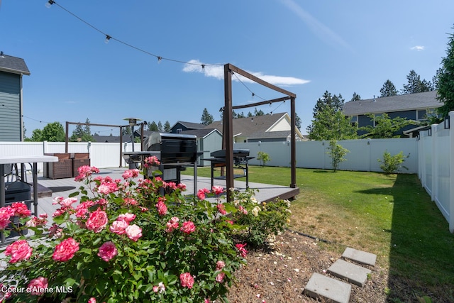 6522 N Idlewood Dr, Coeur Dalene, ID 83815 - fenced backyard featuring a patio area and a shed