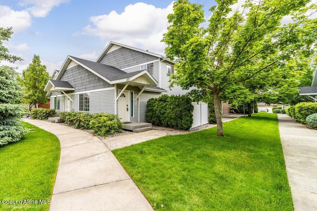 931 N Goldenrod Ct, Post Falls, ID 83854 - view of front of house with a front lawn