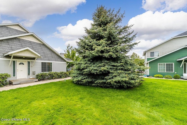 931 N Goldenrod Ct, Post Falls, ID 83854 - view of front of house with a front yard