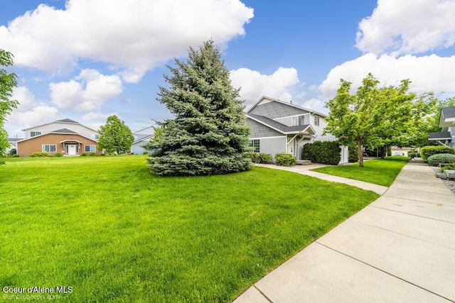 931 N Goldenrod Ct, Post Falls, ID 83854 - view of front of house with a front yard