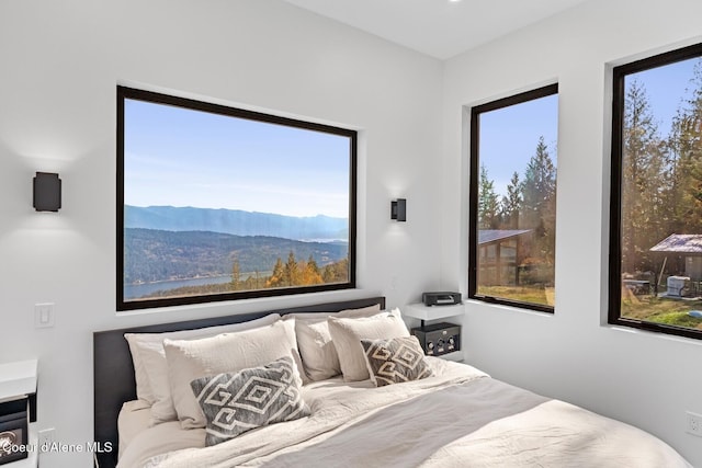 1376 Less Traveled Rd, Sagle, ID 83860 - bedroom featuring a mountain view