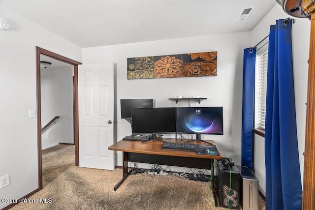 7090 N Epervier Ln, Coeur Dalene, ID 83815 - carpeted office space with baseboards