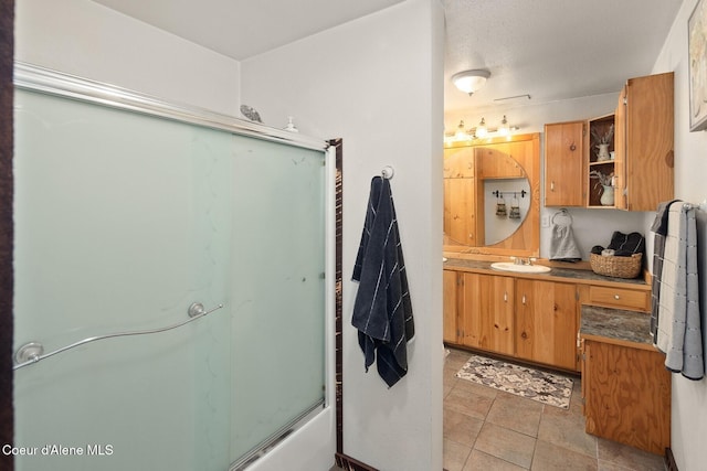 4119 Colburn Culver, Sandpoint, ID 83864 - full bath featuring vanity and enclosed tub / shower combo