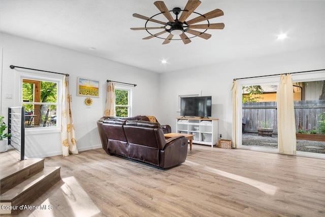 3212 N 7th St, Coeur Dalene, ID 83815 - living room featuring ceiling fan, wood finished floors, healthy amount of natural light, and recessed lighting