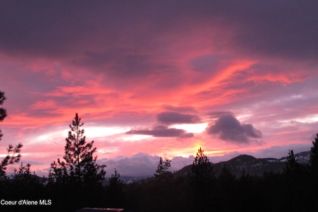 9067 W Coeur D Alene Dr, Spirit Lake, ID 83869 - view of mountain backdrop