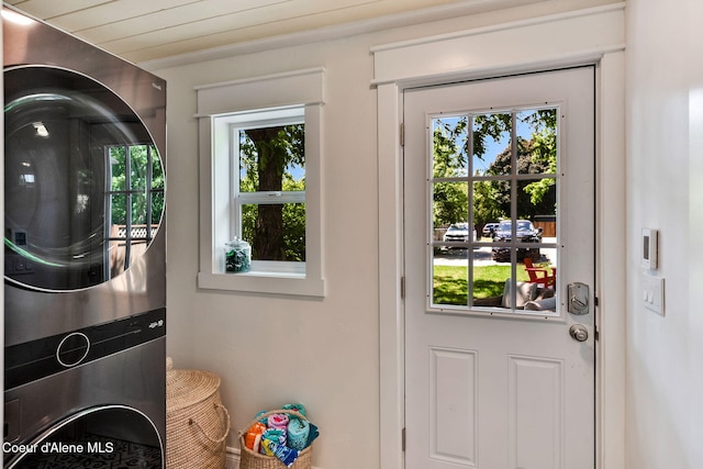 917 N Boyer Ave, Sandpoint, ID 83864 - entryway with healthy amount of natural light