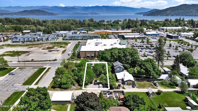 917 N Boyer Ave, Sandpoint, ID 83864 - view of property location with a water and mountain view and property parcel outlined