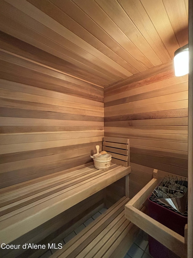 677 Telemark Rd Unit 1, Sandpoint, ID 83864 - sauna with wooden ceiling and wooden walls