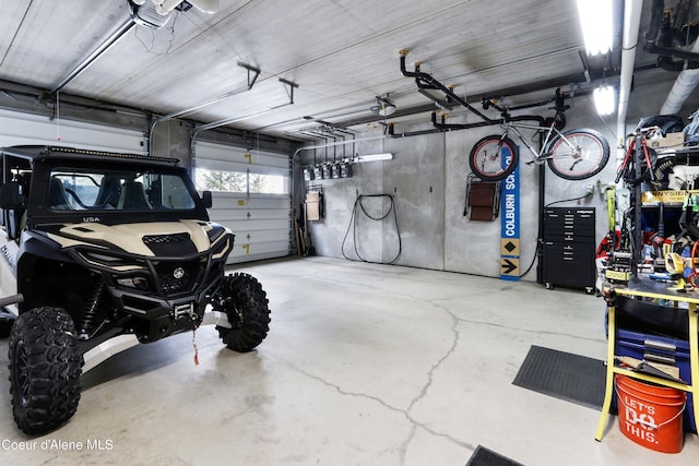 677 Telemark Rd Unit 1, Sandpoint, ID 83864 - view of garage