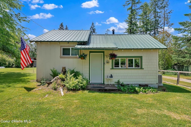 498 Lakeview Rd, Bayview, ID 83803 - view of front of house with a metal roof