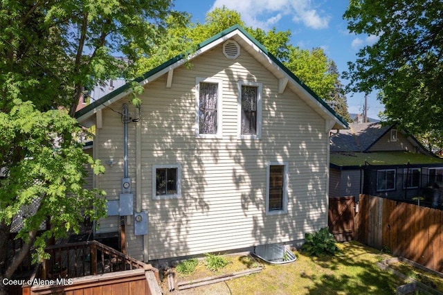 610 W Emma Ave, Coeur Dalene, ID 83814 - view of side of home