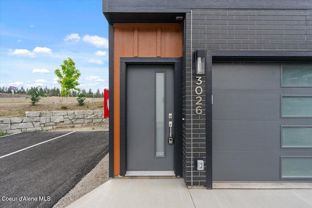 3026 Suzanne C, Coeur Dalene, ID 83815 - property entrance featuring elevator