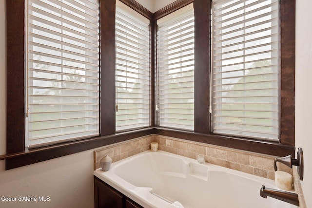 4583 Greenchain Loop Unit 5, Coeur Dalene, ID 83814 - bathroom featuring a garden tub