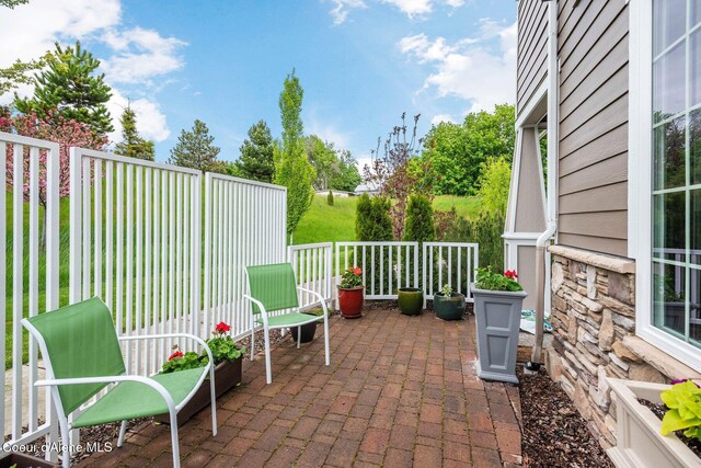 4583 Greenchain Loop Unit 5, Coeur Dalene, ID 83814 - view of patio / terrace