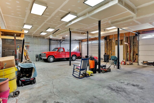 1600 Shepherd Rd, Saint Maries, ID 83861 - view of garage