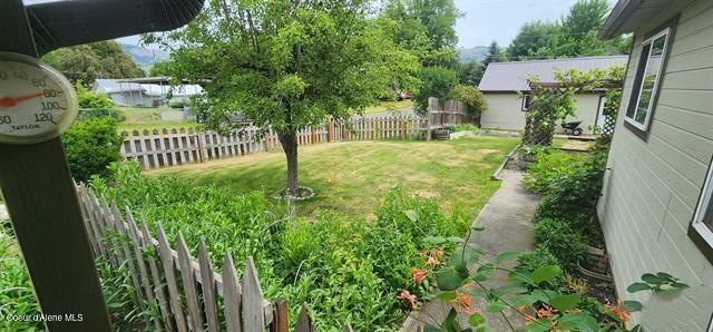 817 6th St, Kamiah, ID 83536 - view of fenced backyard