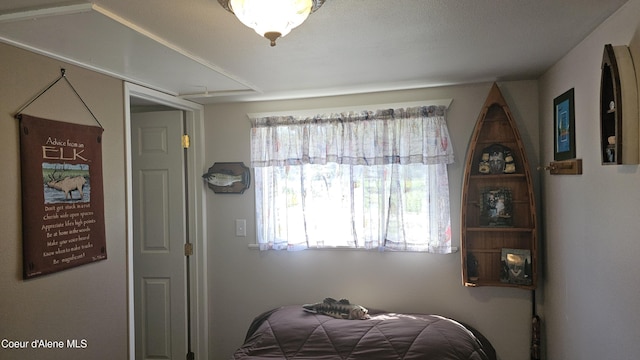 258 S Fork Ln, Pinehurst, ID 83850
