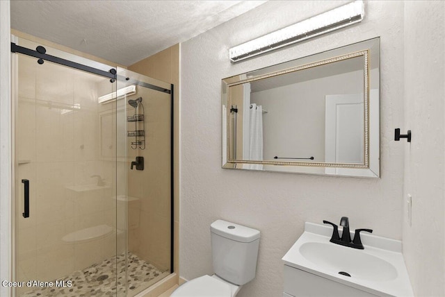 202 S 18th St, Coeur Dalene, ID 83814 - full bathroom featuring vanity, a stall shower, a wall unit AC, and a textured wall