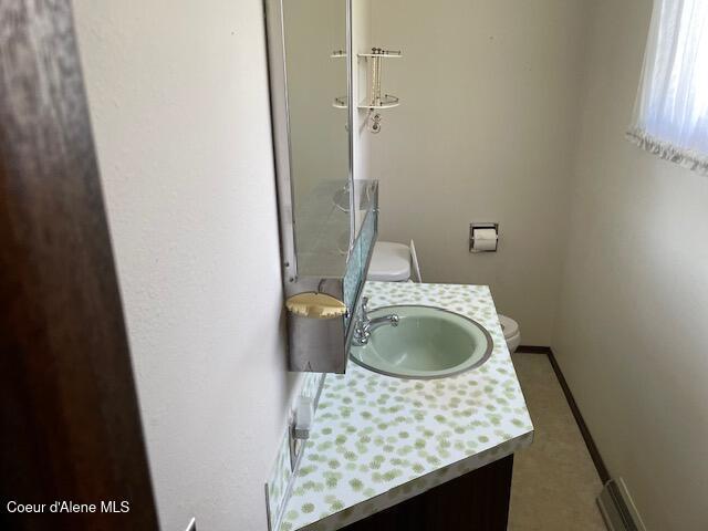204 W Oak Ave, Osburn, ID 83849 - half bath with vanity