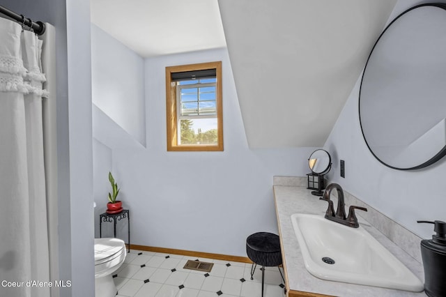 303 S 19th St, Coeur Dalene, ID 83814 - bathroom with toilet and vanity