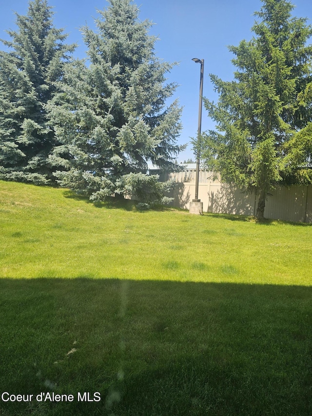 848 N Chase Rd # 102, Post Falls, ID 83854 - view of green lawn