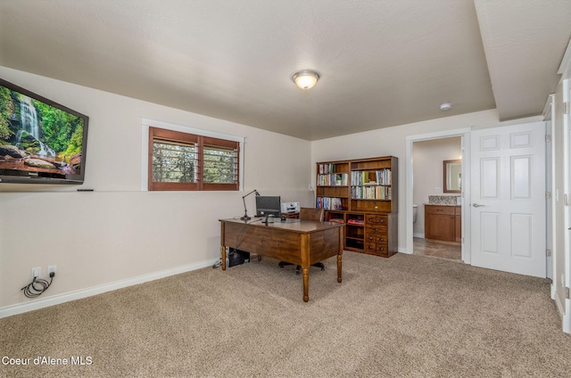 8718 W Sausser Dr, Coeur Dalene, ID 83814 - carpeted office with baseboards