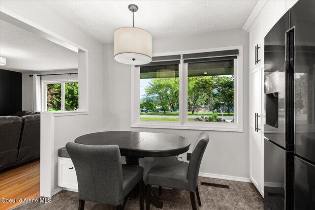 502 W 14th Ave, Post Falls, ID 83854 - dining room featuring a textured ceiling