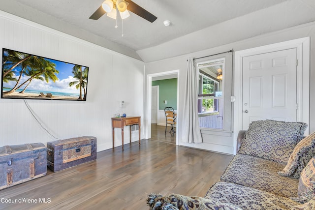 32271 N 5th Ave, Spirit Lake, ID 83869 - living area with wood finished floors, vaulted ceiling, and ceiling fan