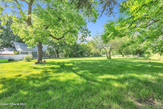 32271 N 5th Ave, Spirit Lake, ID 83869 - view of yard