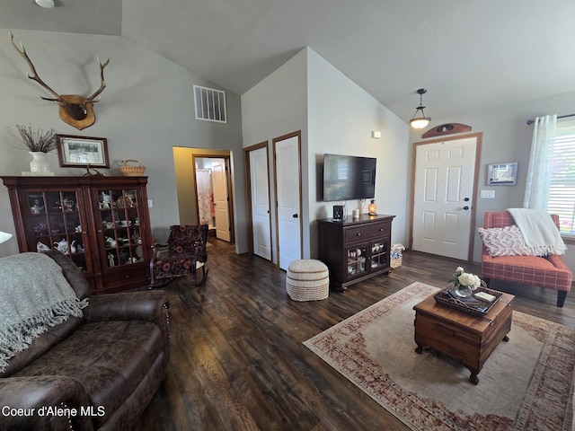 7812 W Kayak Ct, Rathdrum, ID 83858 - living area with wood finished floors and high vaulted ceiling