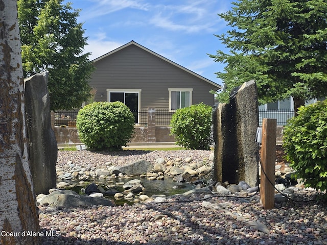 7812 W Kayak Ct, Rathdrum, ID 83858 - back of property