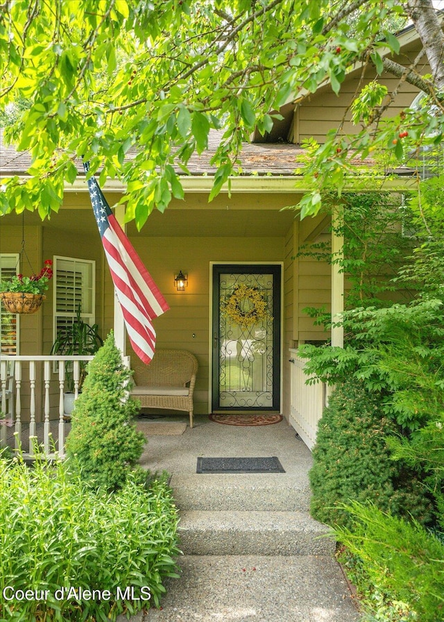 2372 E Thomas Hill Dr, Coeur Dalene, ID 83815 - view of exterior entry with covered porch