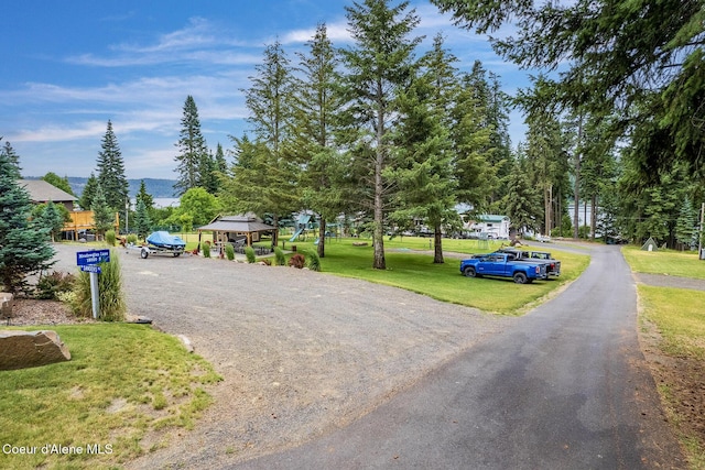 7605 W Sanders Rd, Coeur Dalene, ID 83814 - view of asphalt driveway