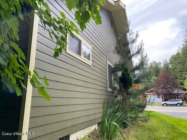 4310 Burns Ct, Sandpoint, ID 83864 - view of home's exterior