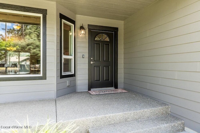 3420 N 19th St, Coeur Dalene, ID 83815 - entrance to property featuring covered porch