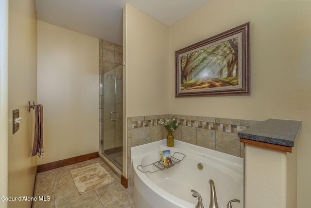 2050 N Main St, Coeur Dalene, ID 83814 - full bath featuring a whirlpool tub and a shower stall